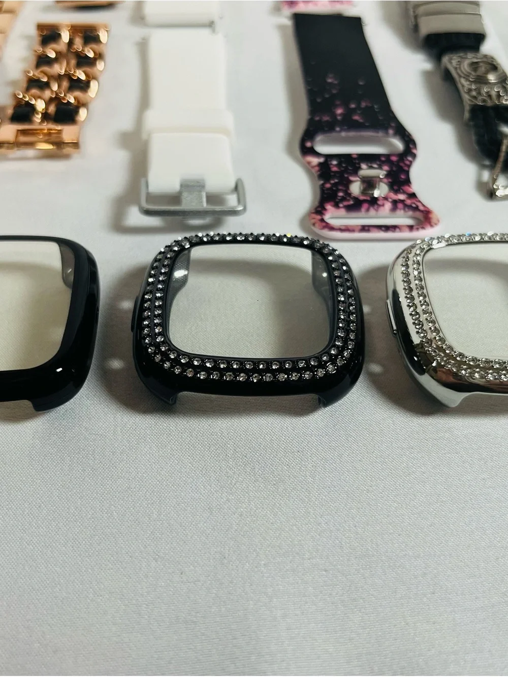 fitbit Versa 2 Rose Gold, White, Black, Pink Watch Band and Bezel Accessory Set